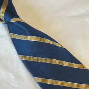 Brooks Brothers Navy Blue and Gold Striped Silk Necktie
